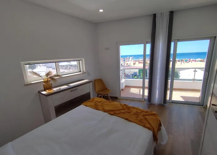 T2 - Praia Pescadores Frente Mar - Casas & Papeis